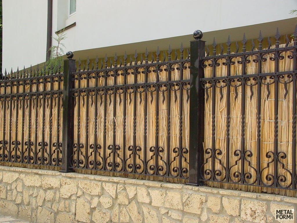 wrought-iron-fence-romanesque-fences-5